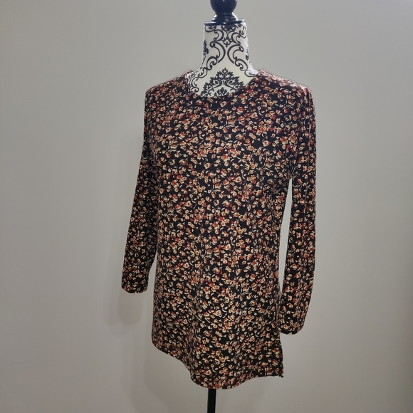 Mid Sleeve Flower Print Soft Round Neck Tee shirt - Picture 3 of 8